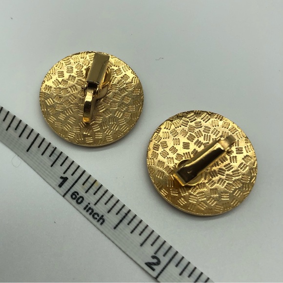 Cloisonné clip on earrings. - Picture 4 of 4